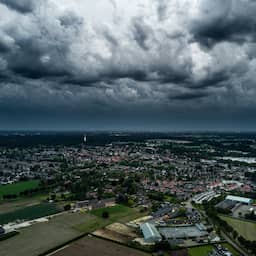 Donderdagmiddag code geel in oosten en zuidoosten vanwege onweersbuien