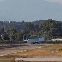 Griekse F-16 vliegt in brand bij noodlanding op Zakynthos, vliegverkeer stilgelegd