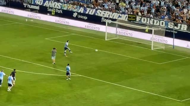 Fulham slaat penaltyserie over, Málaga schiet op leeg doel