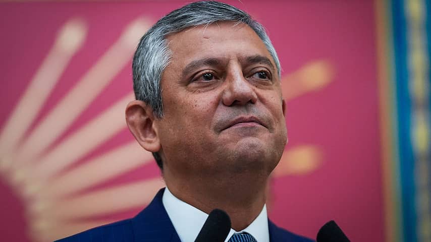 Turkse oppositieleider verlaat partij in aanloop naar nieuwe politieke beweging