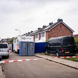 Jongen (12) dood gevonden in huis Eerbeek, volwassene aangehouden