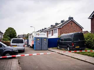 Jongen (12) dood gevonden in huis Eerbeek, volwassen verdachte aangehouden