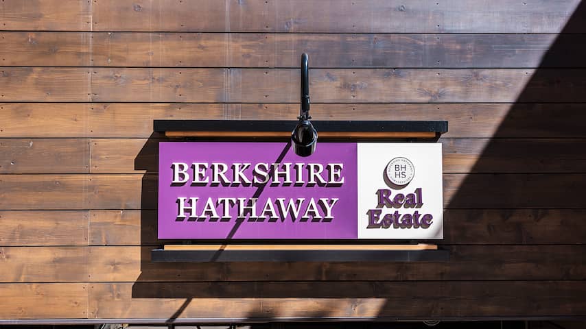 Warren Buffett doet stap terug als voorzitter Berkshire Hathaway
