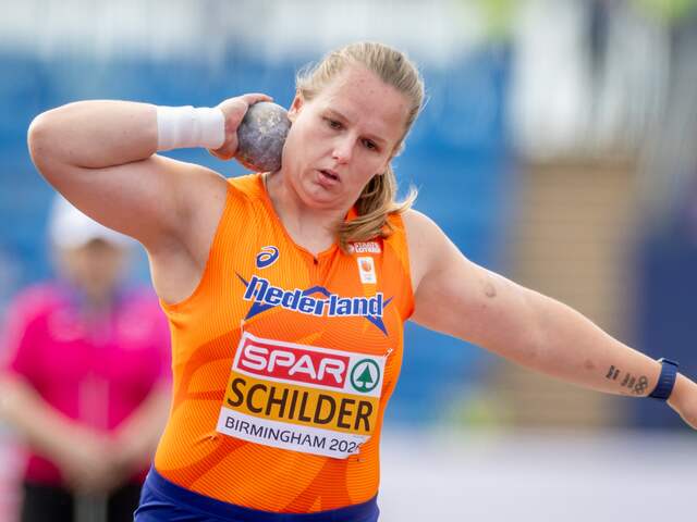 Schilder was eerder op de dag nog niet topfit. Ze was ietwat slaperig en kampte met een pijnlijke rechterwijsvinger.