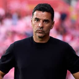 Ajax presenteert trainer Míchel: 'Deze club terugbrengen waar die hoort'