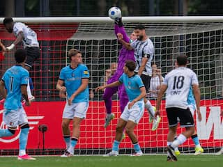 Feyenoord scoort drie keer binnen elf minuten en wint ook derde oefenduel