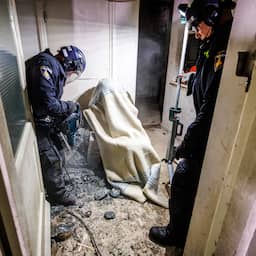 33 krakers opgepakt in vervallen rijksmonument van 'Krottenkoning' in Wassenaar