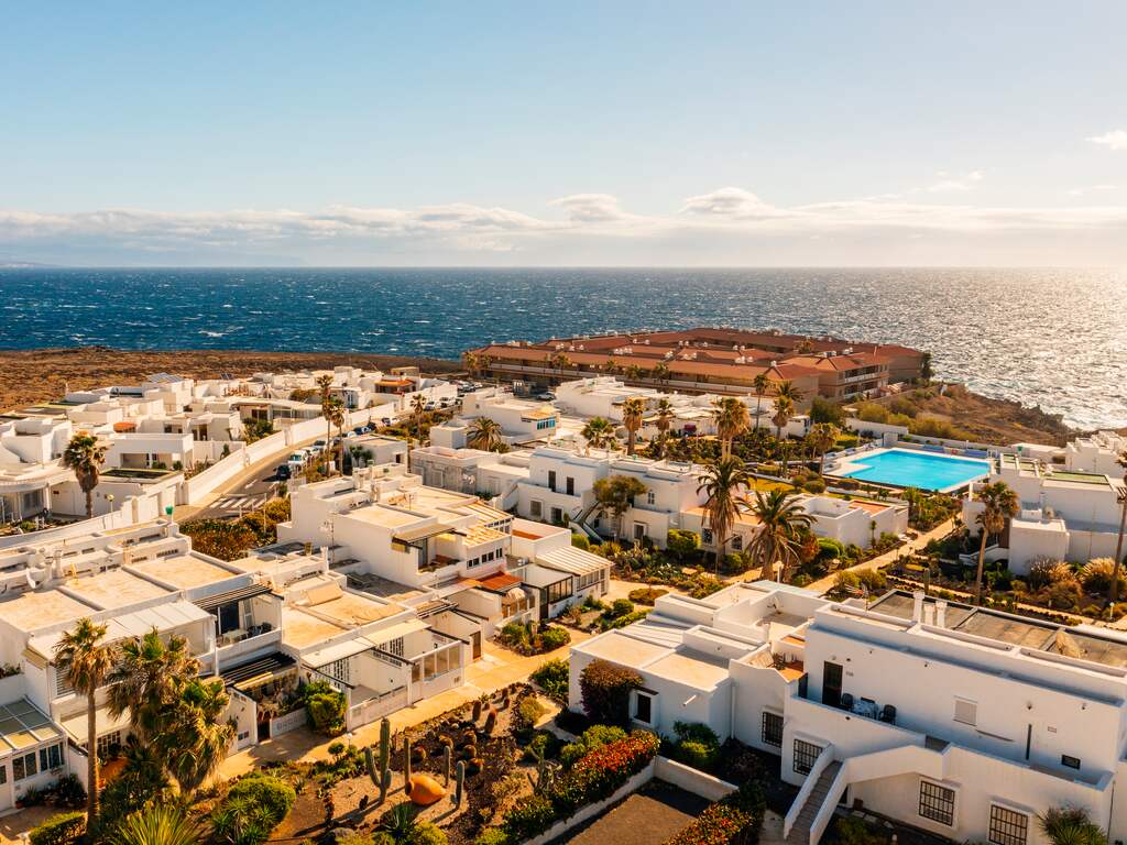 Nederlander vastgezet op Tenerife, zou vader hebben gedood met mes en stenen