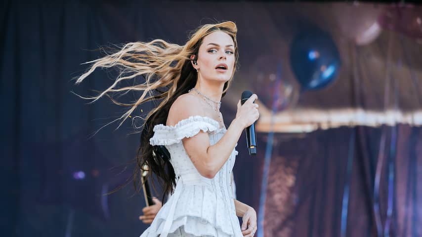 Davina Michelle kreeg tijdlang beveiliging wegens 'bizarre fans'