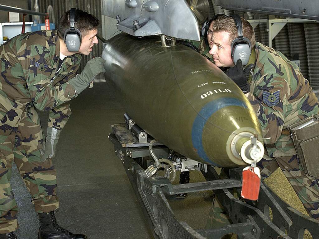 VS hervat levering zware bommen aan Israël die door Biden zijn tegengehouden