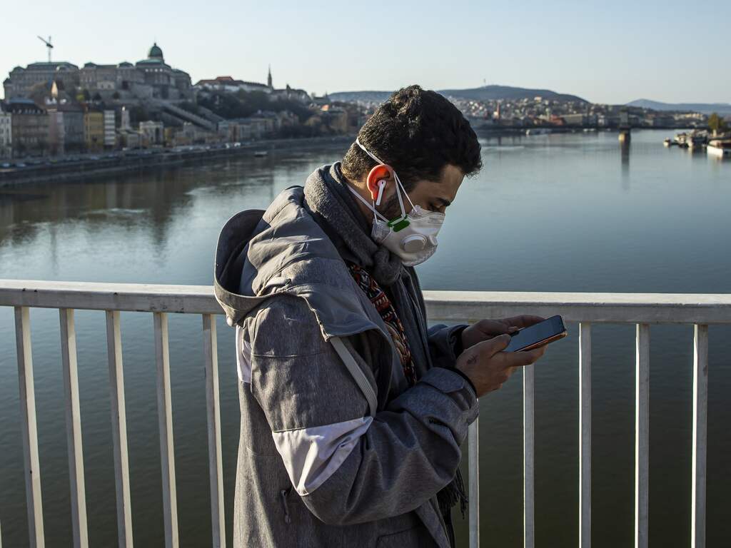 Waarom Hongarije al veel volwassenen kon inenten en Bulgarije bijna niemand