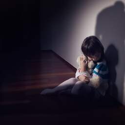 NU+ | Nog altijd geen Europese wet tegen online kindermisbruik: zo zit dat