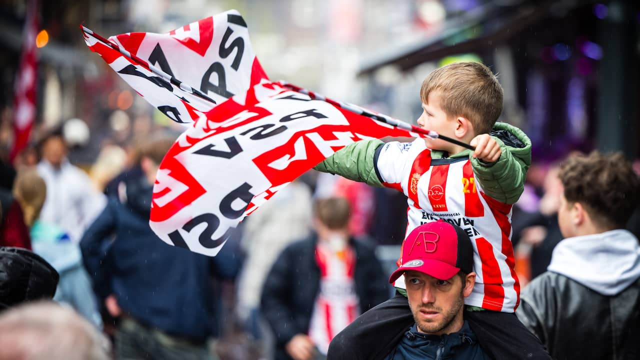 Live Eredivisie | NAC teleurgesteld met punt, groot feest in Eindhoven