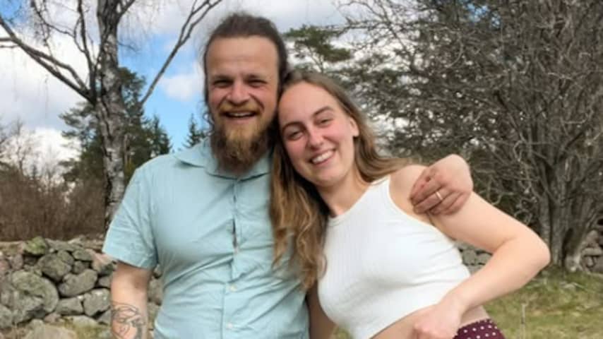 Bram en Esra uit B&B Vol liefde gaan trouwen
