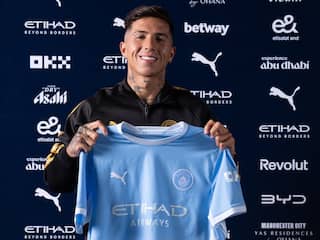 Enzo Fernández schrijft transfergeschiedenis met overstap van Chelsea naar City