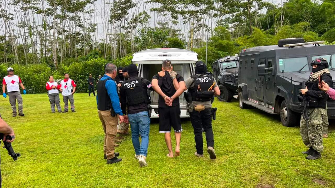 Foto bij Bijna 500 arrestaties bij grootschalige politieactie tegen criminele netwerken