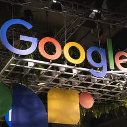 Google-advertenties met nepnieuws lijken op berichten van AD en NU.nl
