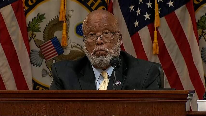 Commissievoorzitter noemt Capitool-rellen 'wanhoopsdaad van Trump'