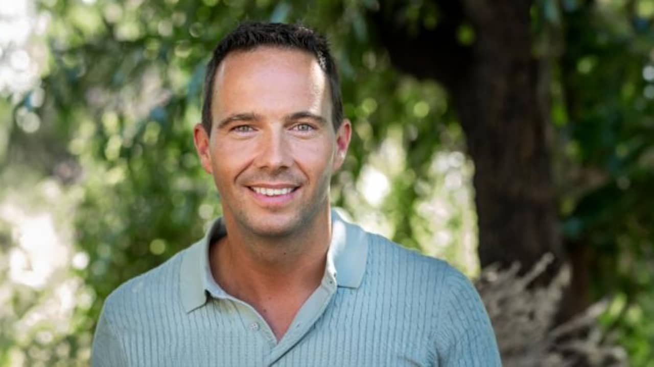 Boer John van Boer zoekt Vrouw keek 'machteloos' toe hoe kippenstal  afbrandde | Achterklap | NU.nl