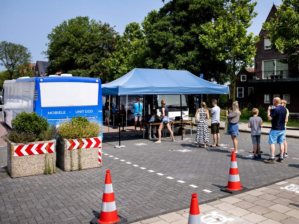 Prikbussen blijven, campagne om twijfelaars over te halen begon te laat