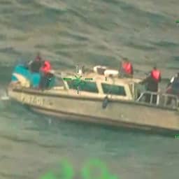Vissers in koelbox na vijf dagen op zee gered op ruim 240 kilometer van Mexico