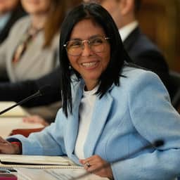 Rodríguez blijft zonder akkoord van parlement langer interim-president Venezuela