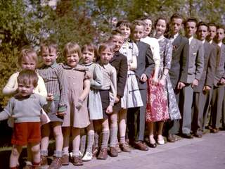 Opgroeien met 10, 14 of 18 broers en zussen: 'Uitschuiftafel van 6 meter'