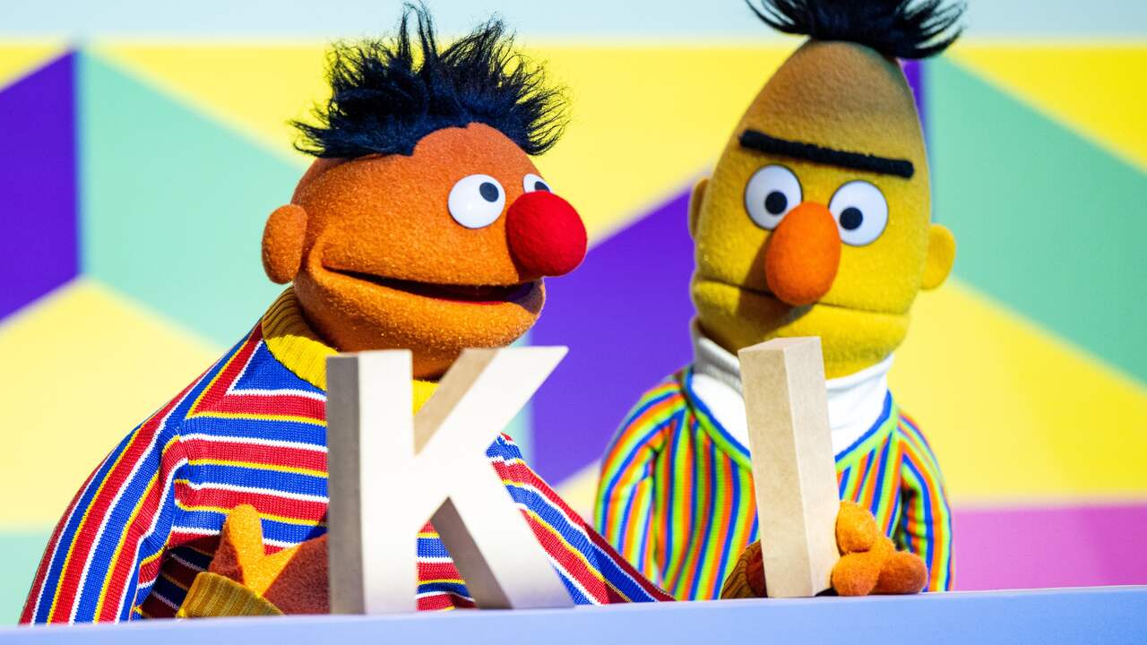 Foto bij Paul Haenen stopt als Bert (Sesamstraat) na dood Wim T. Schippers: 'Waar ben je, Ernie?'