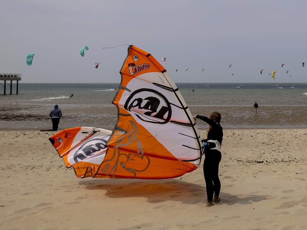 Weerbericht: Frisse lentebries zorgt opnieuw voor koude maar droge dag