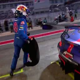 Video | Verstappen knokt zich met knappe inhaalacties naar negende plek in GT3