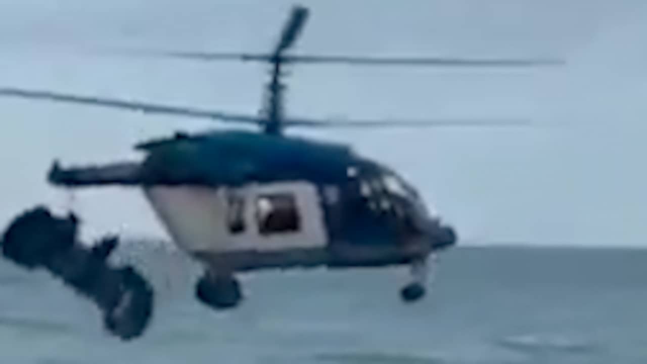 Video | Russische helikopter verliest staart en stort neer