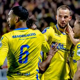 Live Eredivisie | Min maakt belangrijke goal voor RKC in duel met FC Utrecht
