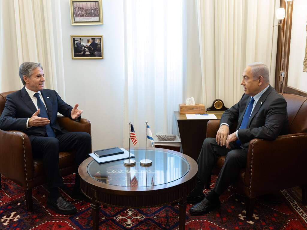 Blinken gaat in Israël aandringen op staakt-het-vuren: 'Wellicht laatste kans'