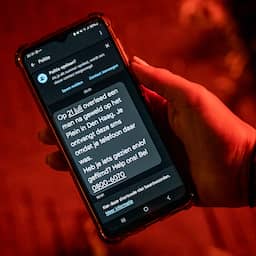 NU+ | Politie stuurt mogelijke getuigen fatale mishandeling sms: mag dat wel?