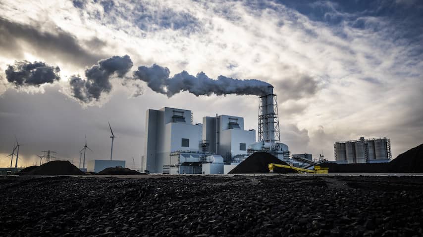 Kolencentrale van RWE in de Eemshaven