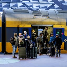 Geen treinen tussen Rotterdam en Schiphol, Den Haag en Utrecht door storing