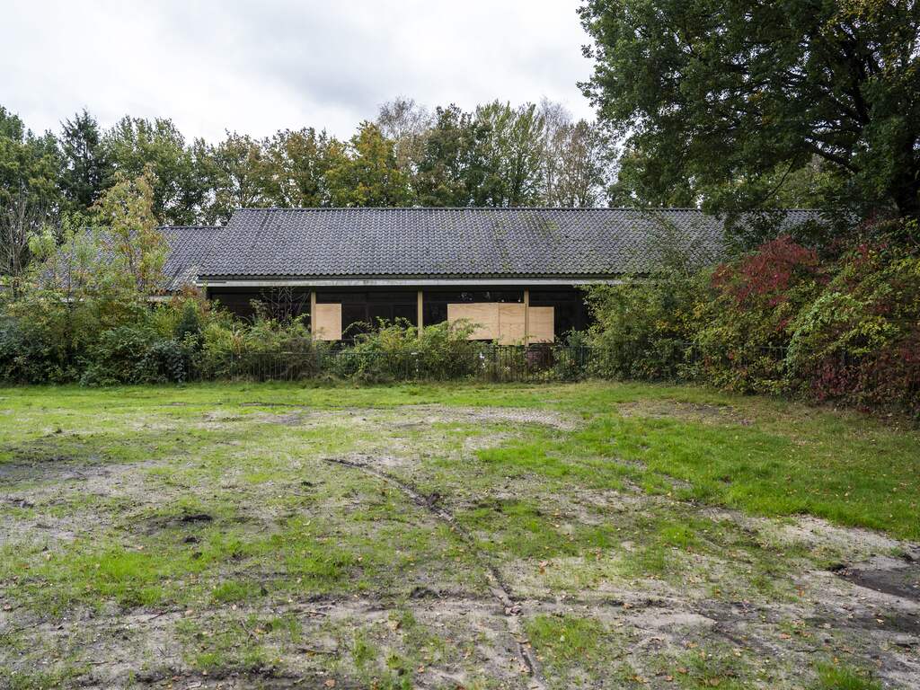 Noodopvang Ugchelen opent dag later na schade door explosies