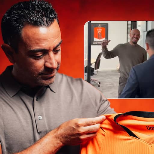 Xavi spreekt eerste woordje Nederlands op eerste dag als bondscoach in Zeist