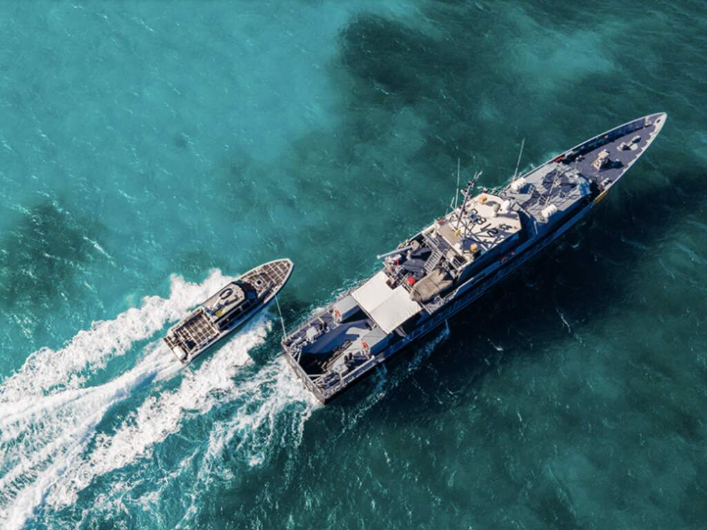 Kustwacht redt 27 personen van zinkend schip in de buurt van Saba