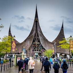 Voedselwaakhond wil dat Efteling stopt met onbeperkt frisdrank voor bezoekers