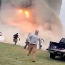 Video | Amerikanen sprinten weg als silo met veel geweld instort