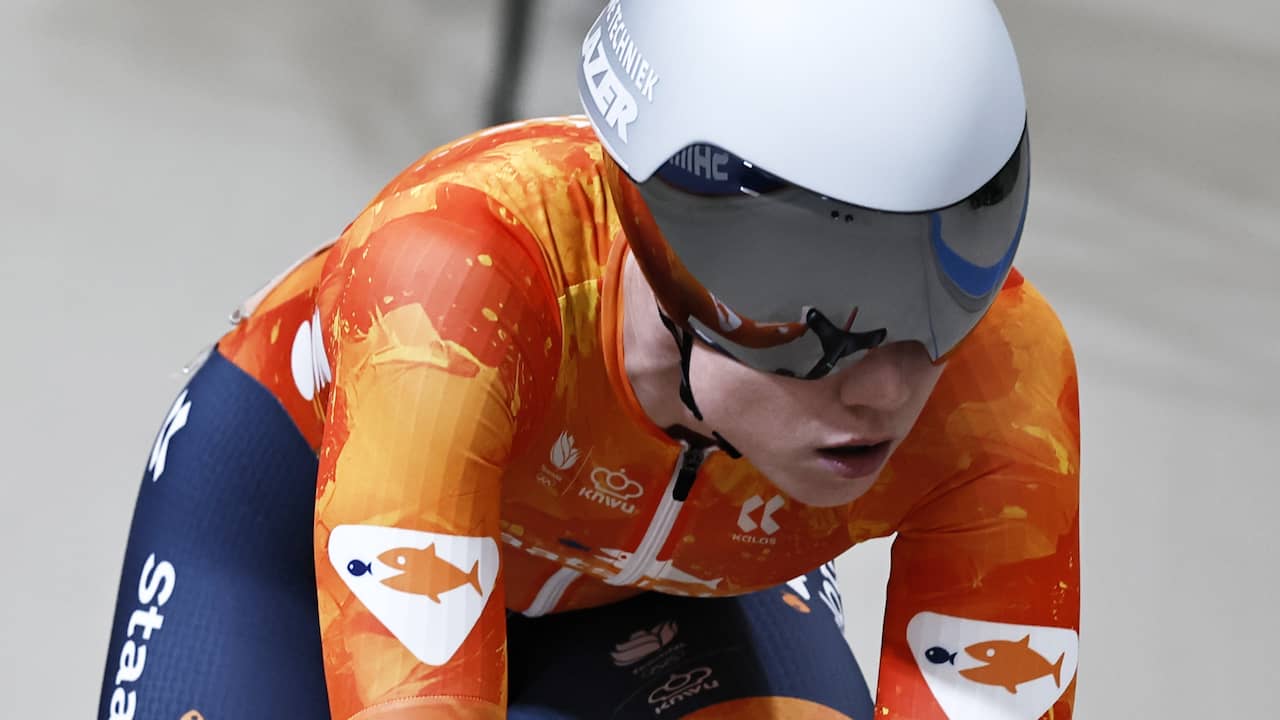 Van de Wouw grijpt naast vierde WK-goud op baan door exit in halve finales keirin
