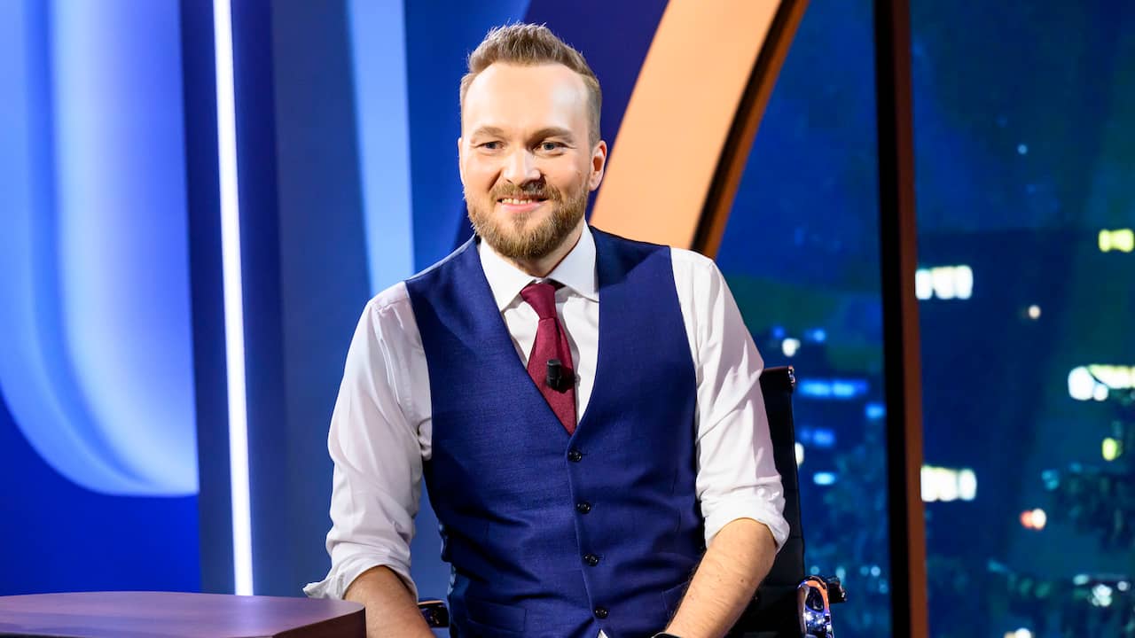 Arjen Lubach probeert Nederlandse versie van Brits programma Taskmaster