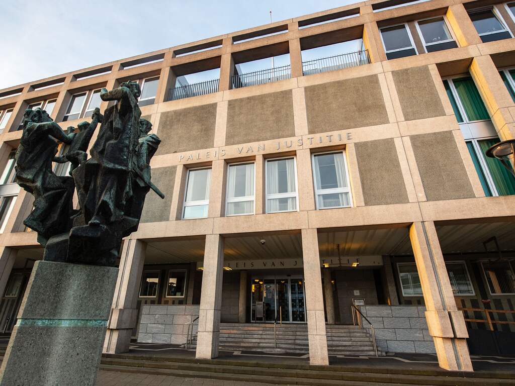 Vijftien en zeventien jaar cel voor moordaanslag op advocaat uit Enschede