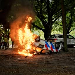 Live rellen Den Haag | ME veegt Malieveld leeg, D66-pand bekogeld met stenen