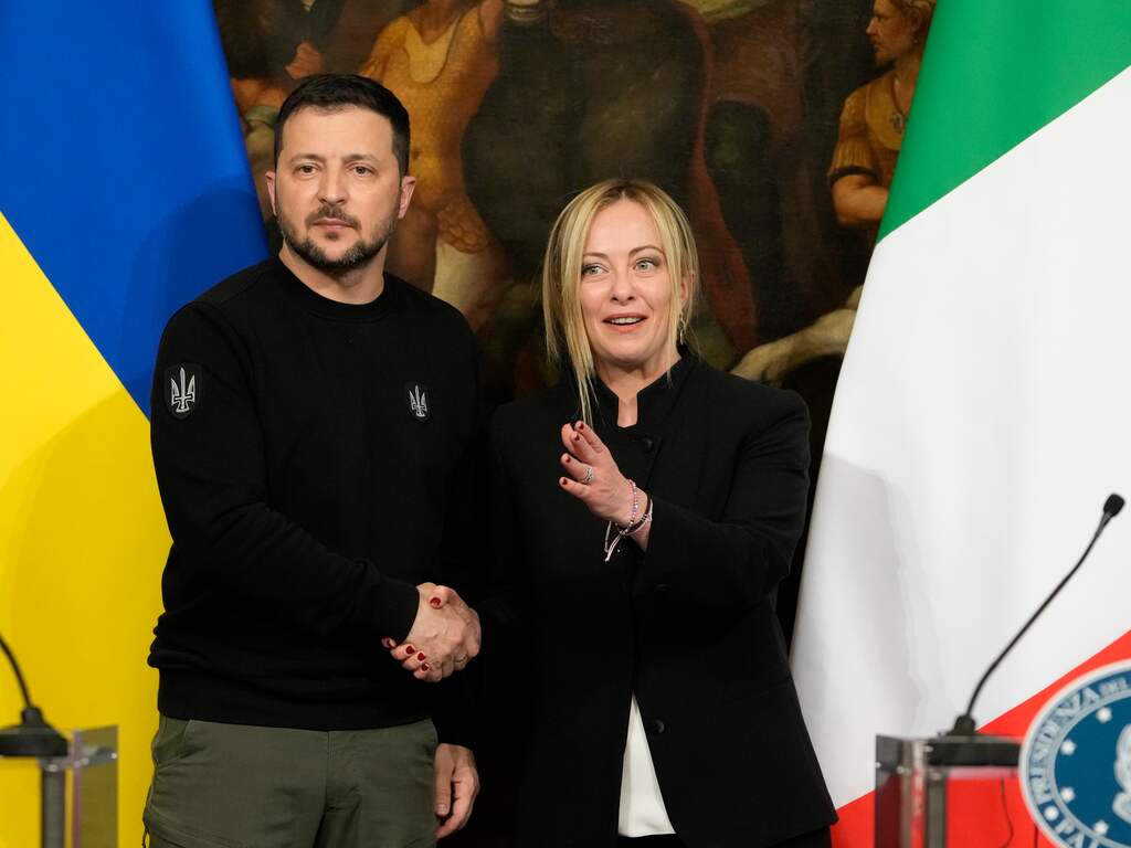 Italiaanse premier belooft Zelensky te steunen tot Oekraïne de oorlog wint