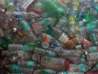Hergebruiksector heeft te weinig geld om recycling van plastic aan te jagen