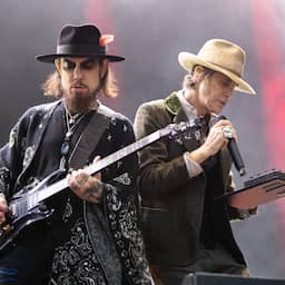 Bandleden Jane’s Addiction klagen elkaar aan na vechtpartij op podium