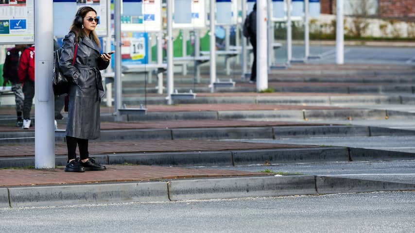 Opnieuw staking in streekvervoer: donderdag minder bussen en treinen