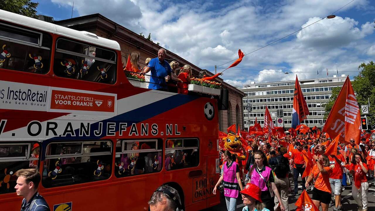 Live EK | Aftellen tot kraker Nederland-Engeland, Zürich kleurt oranje
